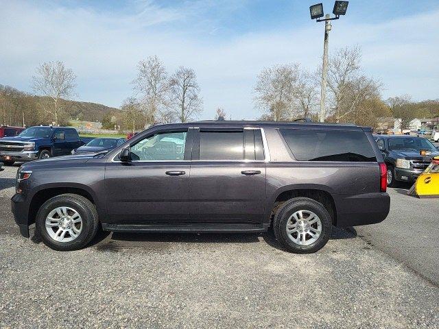 2017 Chevrolet Suburban Vehicle Photo in THOMPSONTOWN, PA 17094-9014