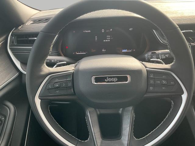 2025 Jeep Grand Cherokee L Vehicle Photo in Kaukauna, WI 54130