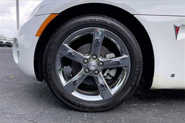 2007 Pontiac Solstice Vehicle Photo in INDEPENDENCE, MO 64055-1314