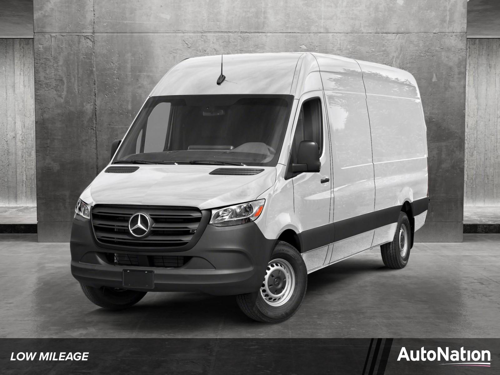2024 Mercedes-Benz Sprinter Cargo Van Vehicle Photo in Pompano Beach, FL 33064