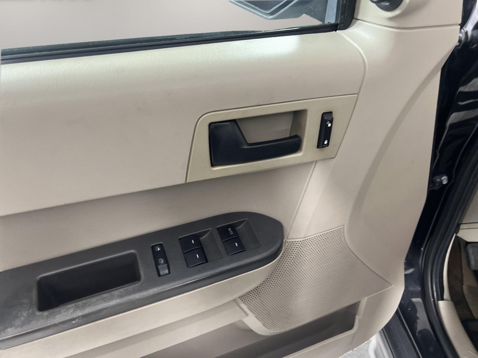2011 Ford Escape Vehicle Photo in GEORGETOWN, TX 78626-7508