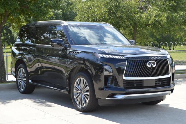 2025 INFINITI QX80 Vehicle Photo in Houston, TX 77090