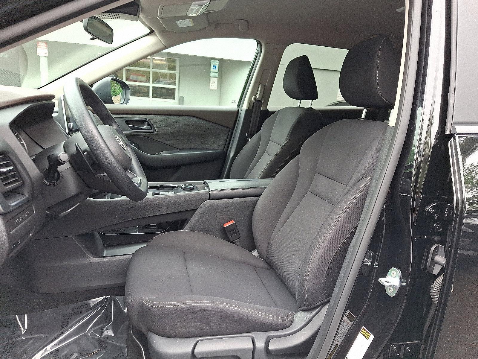 2023 Nissan Rogue Vehicle Photo in Jenkintown, PA 19046