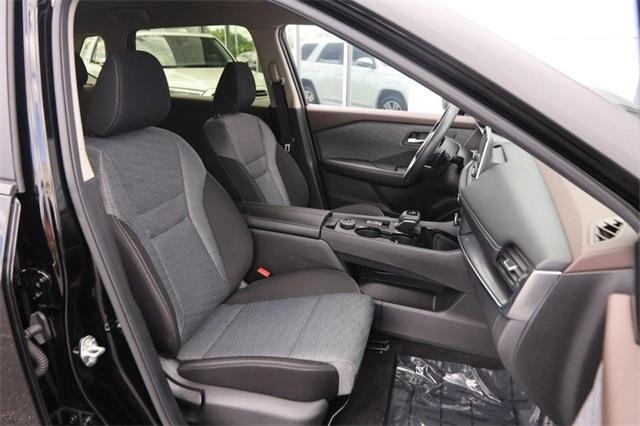 2023 Nissan Rogue Vehicle Photo in Hazelwood, MO 63042