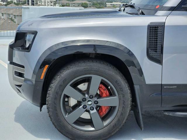 2020 Defender Vehicle Photo in AUSTIN, TX 78717