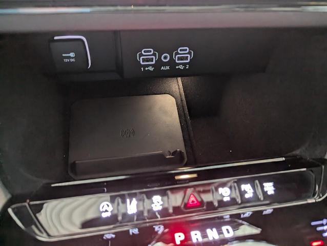 2025 Jeep Wagoneer Vehicle Photo in Oshkosh, WI 54901