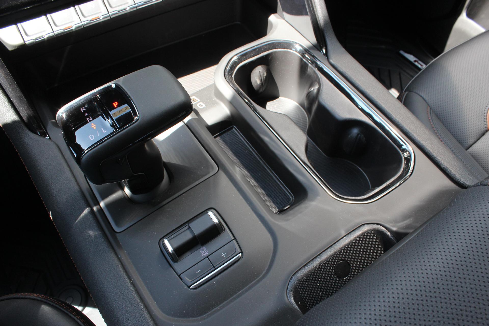 2025 GMC Sierra 1500 Vehicle Photo in AURORA, CO 80012-4011