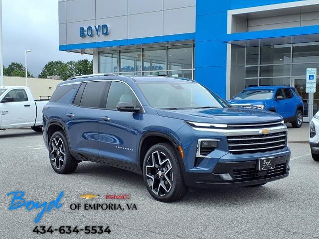 2025 Chevrolet Traverse Vehicle Photo in EMPORIA, VA 23847-1235