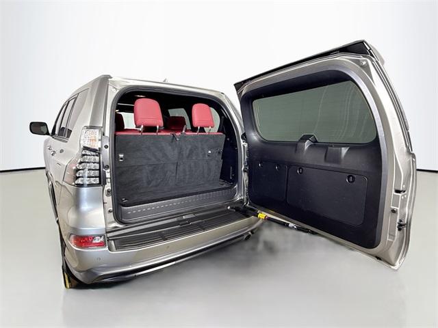 2023 Lexus GX 460 Vehicle Photo in Everett, WA 98204