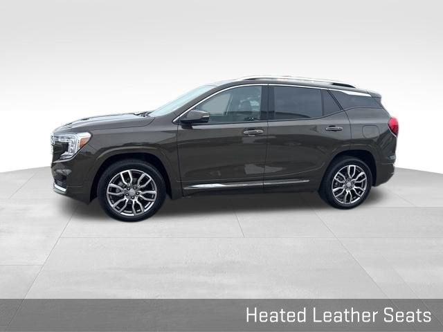2023 GMC Terrain Vehicle Photo in Fishers, IN 46038