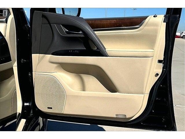 2018 Lexus LX 570 Vehicle Photo in Grapevine, TX 76051
