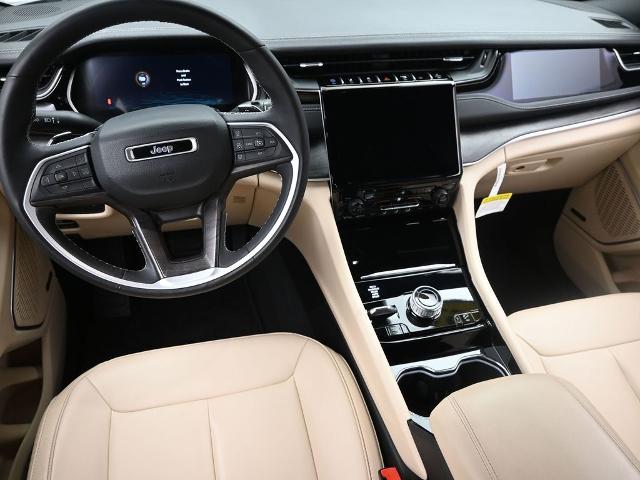 2023 Jeep Grand Cherokee 4xe Vehicle Photo in Cedar Rapids, IA 52402