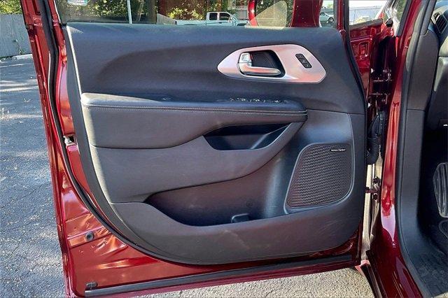 2020 Chrysler Pacifica Vehicle Photo in INDEPENDENCE, MO 64055-1314