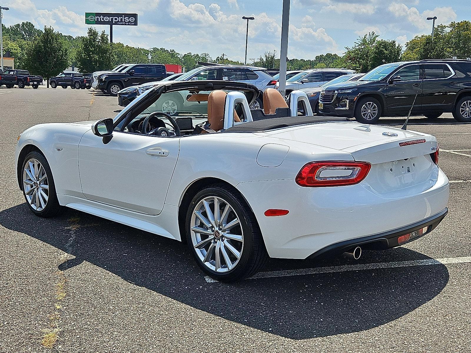 2018 FIAT 124 Spider Vehicle Photo in Trevose, PA 19053