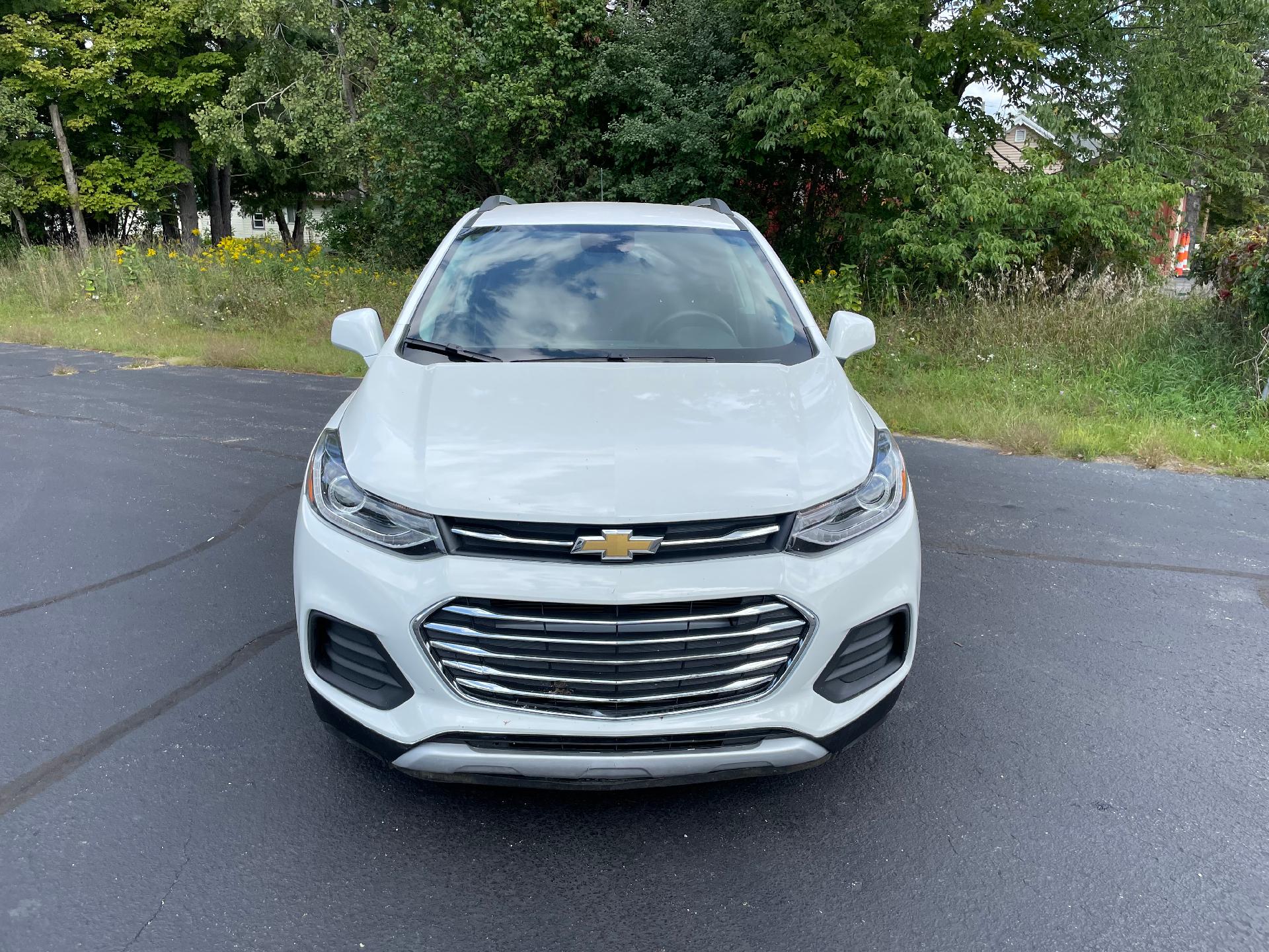 Used 2020 Chevrolet Trax LT with VIN 3GNCJLSB4LL310810 for sale in Clare, MI