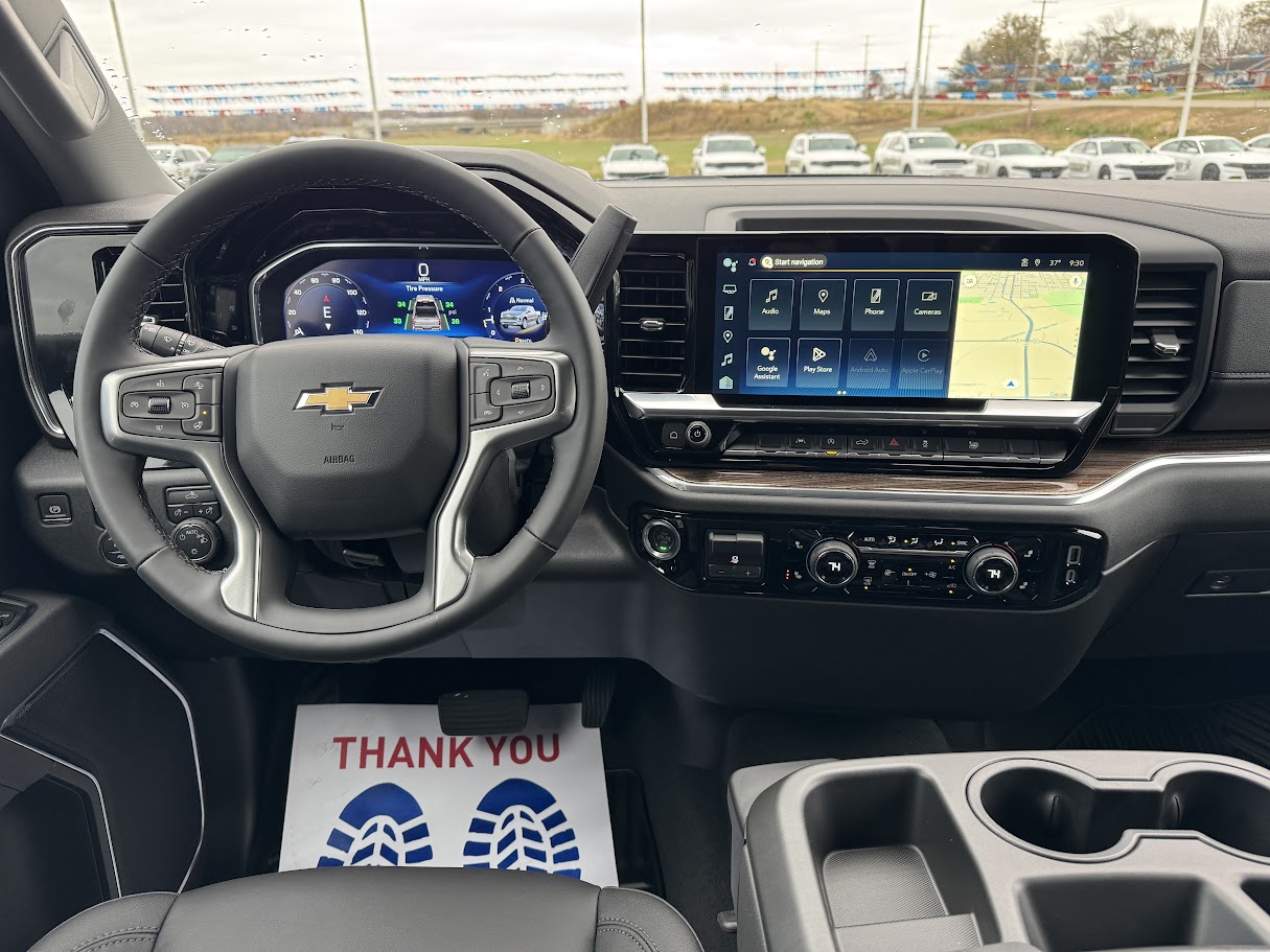 2025 Chevrolet Silverado 1500 Vehicle Photo in BOONVILLE, IN 47601-9633