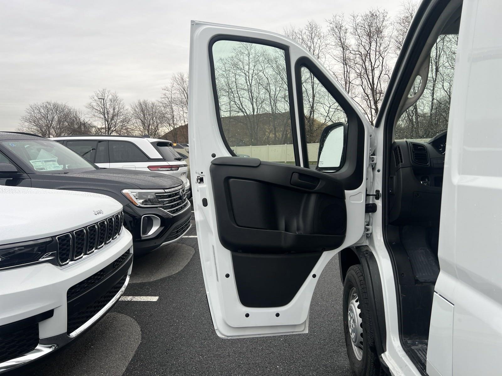 2025 Ram ProMaster Cargo Van Vehicle Photo in Mechanicsburg, PA 17050-1707