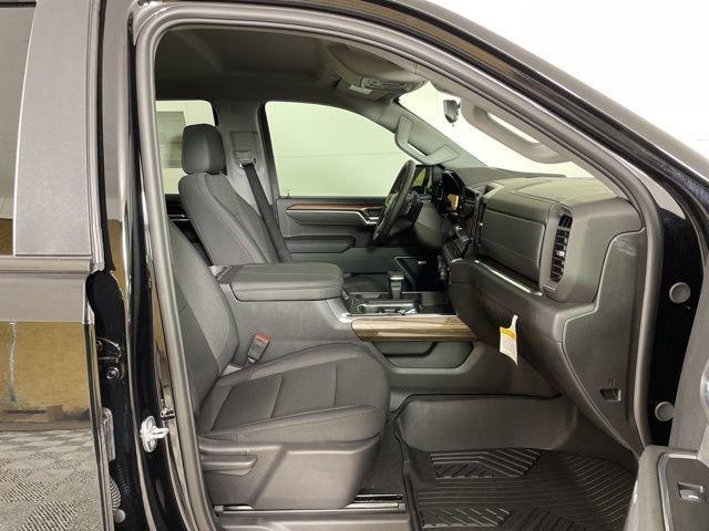 2025 Chevrolet Silverado 1500 Vehicle Photo in PHOENIX, AZ 85014-3381