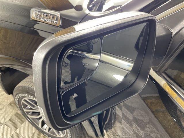 2025 Ram 1500 Vehicle Photo in PHOENIX, AZ 85014-3381