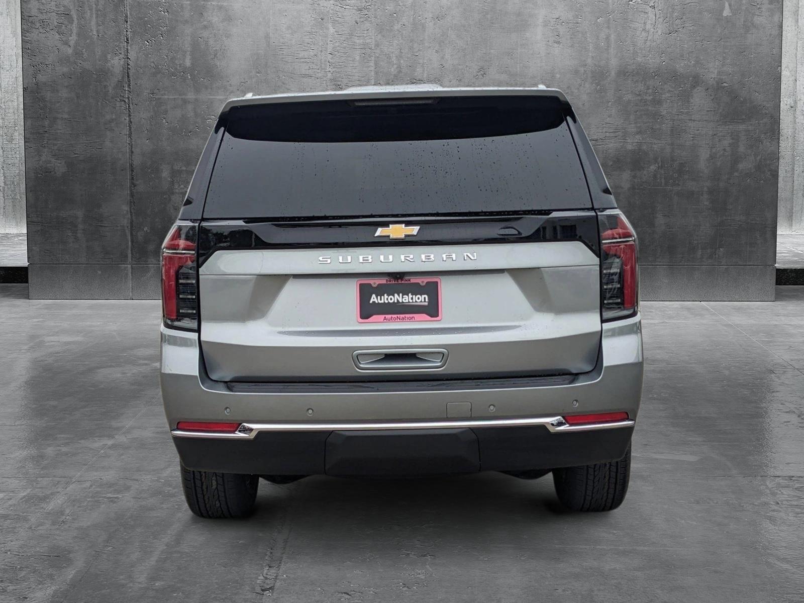 2025 Chevrolet Suburban Vehicle Photo in HOUSTON, TX 77034-5009