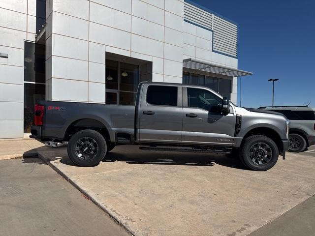2024 Ford Super Duty F-250 SRW Vehicle Photo in Winslow, AZ 86047-2439