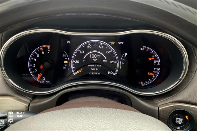 2017 Jeep Grand Cherokee Vehicle Photo in KANSAS CITY, MO 64114-4545