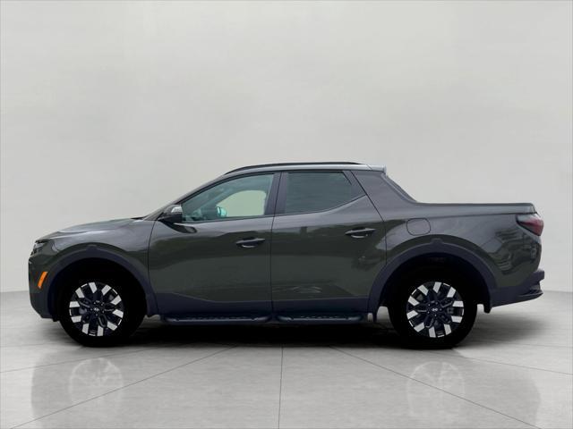 2025 Hyundai SANTA CRUZ Vehicle Photo in Green Bay, WI 54304