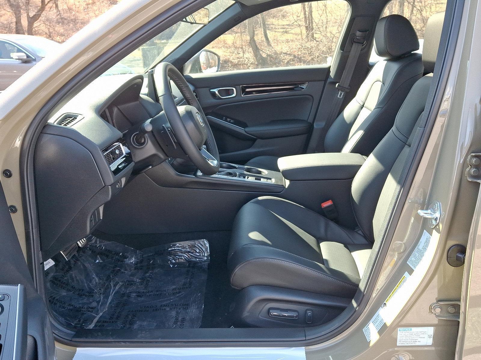 2025 Honda Civic Hatchback Hybrid Vehicle Photo in Harrisburg, PA 17111