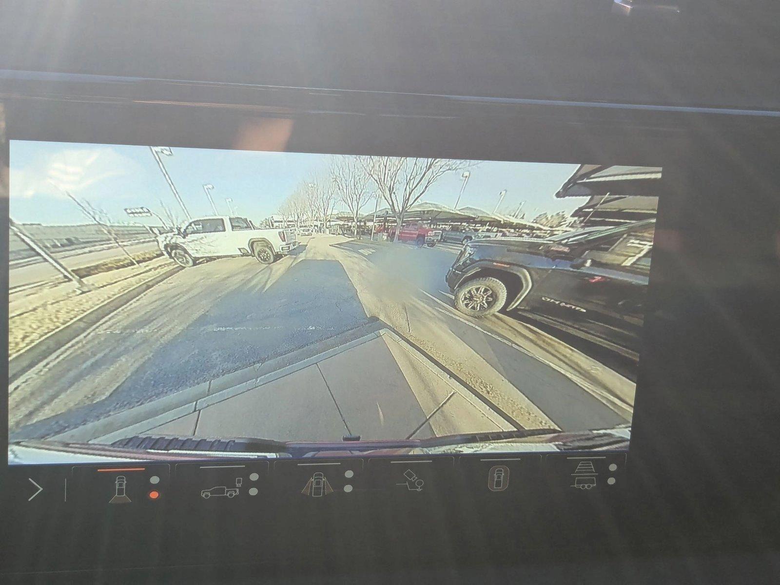 2025 GMC Sierra 3500 HD Vehicle Photo in LONE TREE, CO 80124-2750
