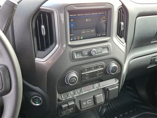 2024 Chevrolet Silverado 3500 HD Chassis Cab Vehicle Photo in BERLIN, MD 21811-1121