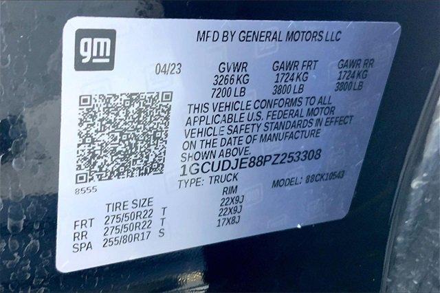 2023 Chevrolet Silverado 1500 Vehicle Photo in KANSAS CITY, MO 64114-4502