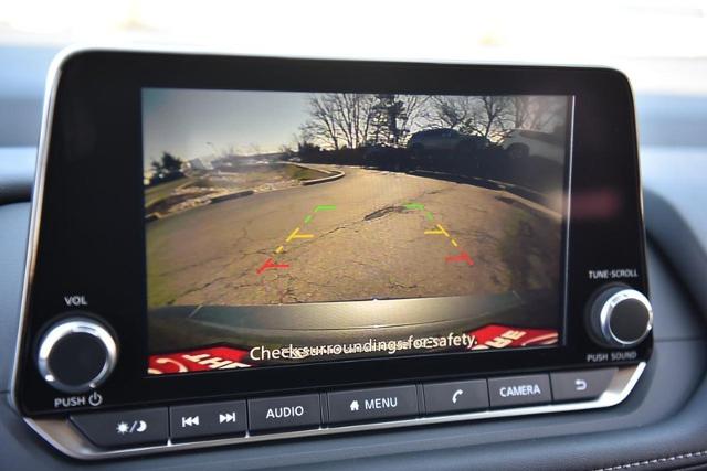 2025 Nissan Rogue Vehicle Photo in Ballwin, MO 63011