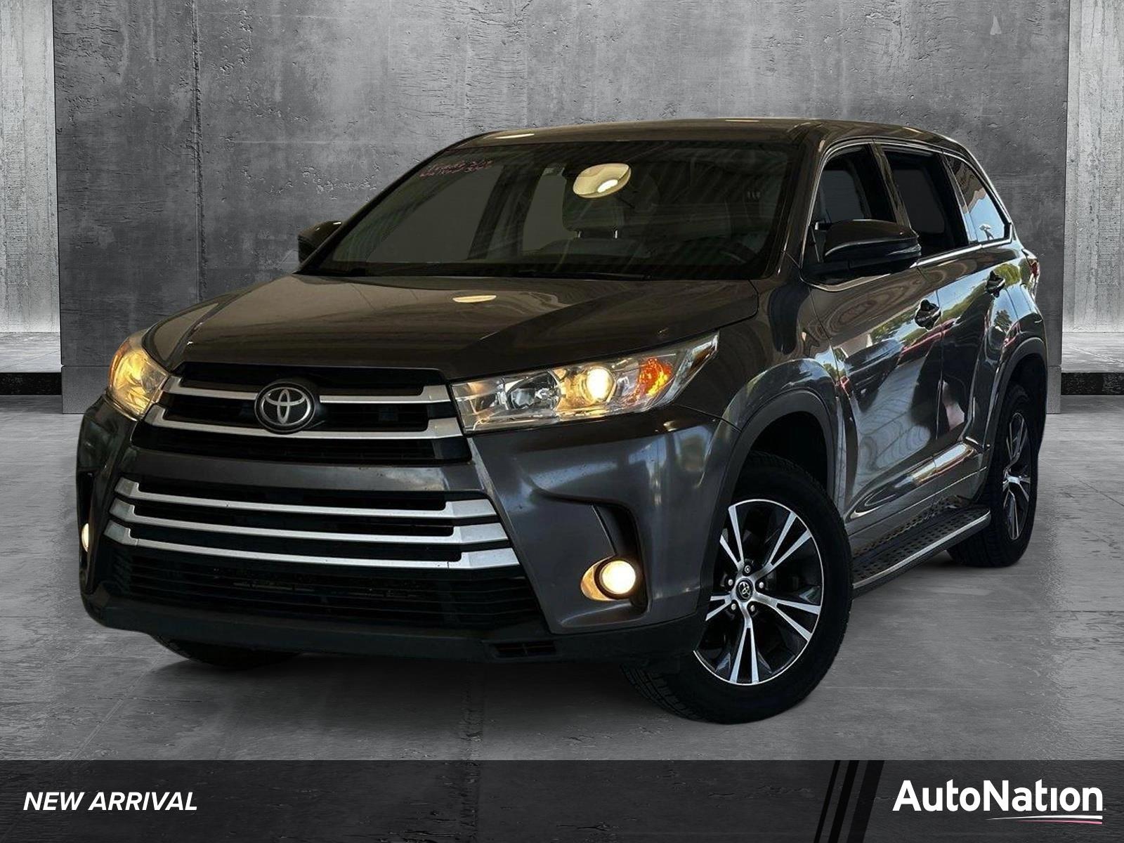 2017 Toyota Highlander Vehicle Photo in Hollywood, FL 33021