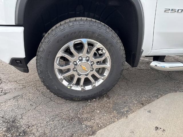 2025 Chevrolet Silverado 2500 HD Vehicle Photo in MANHATTAN, KS 66502-5036