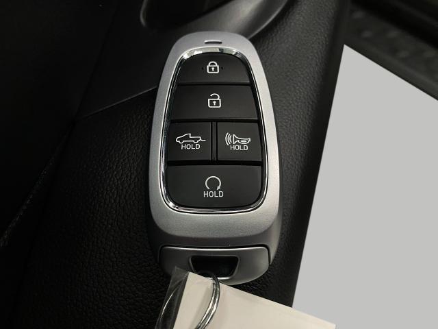 2024 Hyundai SANTA CRUZ Vehicle Photo in Appleton, WI 54913
