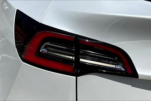 2021 Tesla Model Y Vehicle Photo in Houston, TX 77007