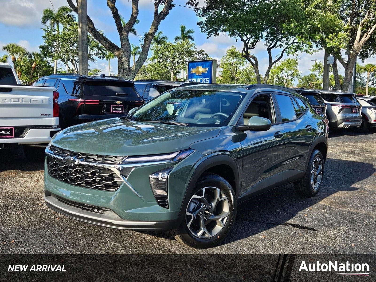 2025 Chevrolet Trax Vehicle Photo in GREENACRES, FL 33463-3207