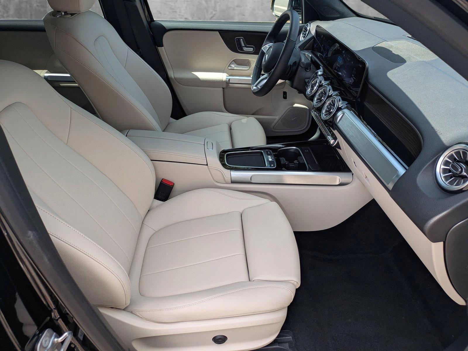 2024 Mercedes-Benz EQB Vehicle Photo in Sarasota, FL 34231