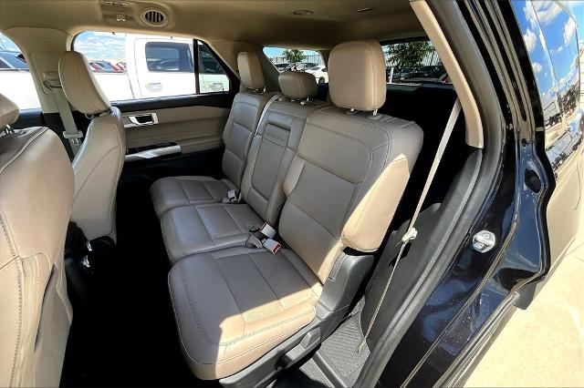 2023 Ford Explorer Vehicle Photo in Grapevine, TX 76051