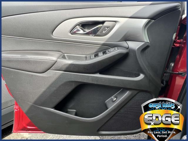 2022 Chevrolet Traverse Vehicle Photo in Roslyn, NY 11576