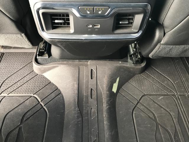 2023 Chevrolet Silverado 1500 Vehicle Photo in GREEN BAY, WI 54303-3330