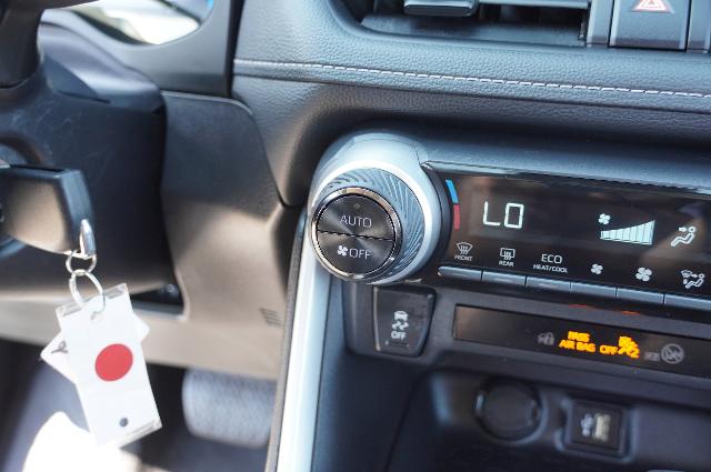 2025 Toyota RAV4 Vehicle Photo in Riverdale, UT 84405