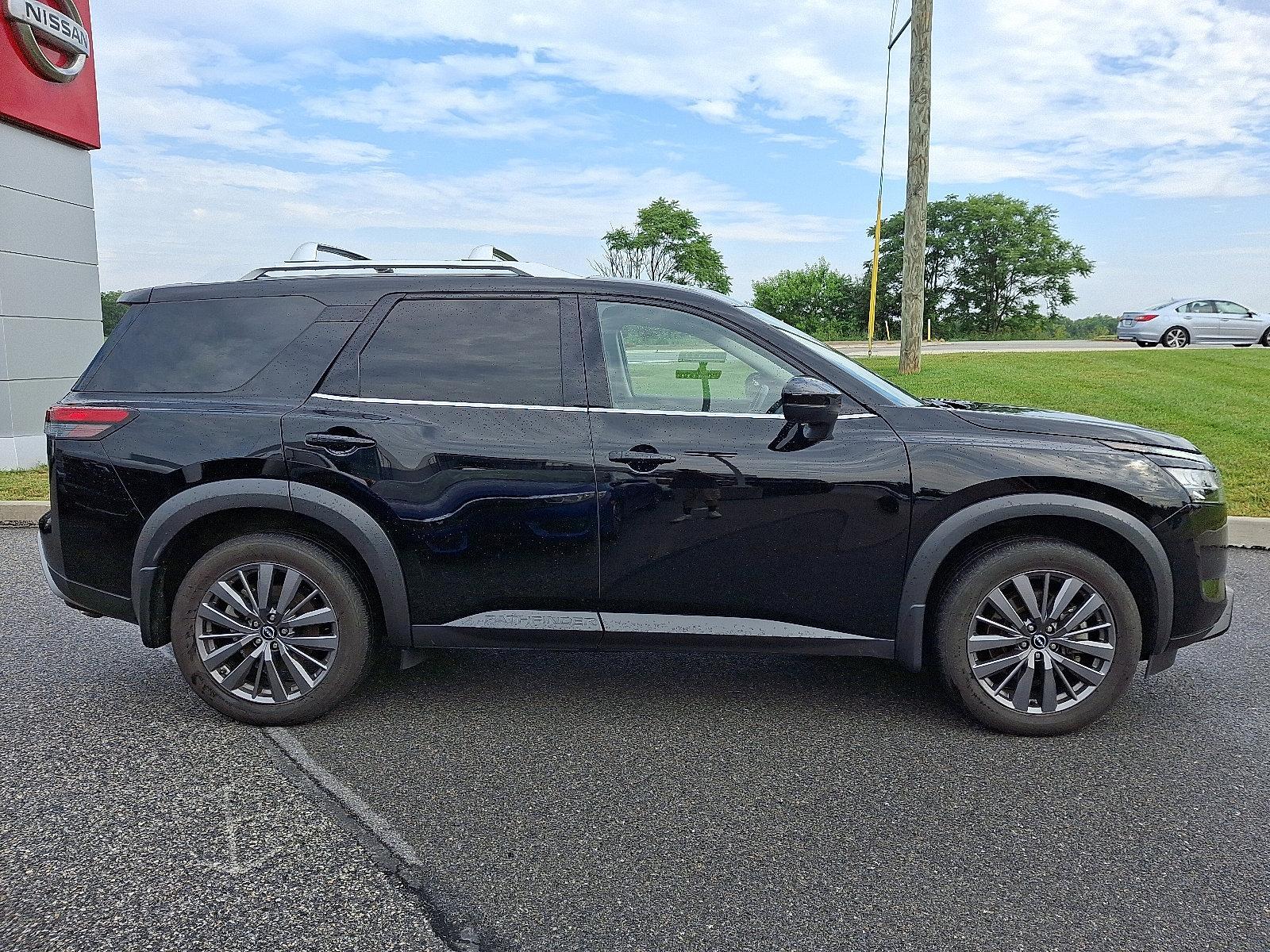 2022 Nissan Pathfinder Vehicle Photo in Mechanicsburg, PA 17050-2306