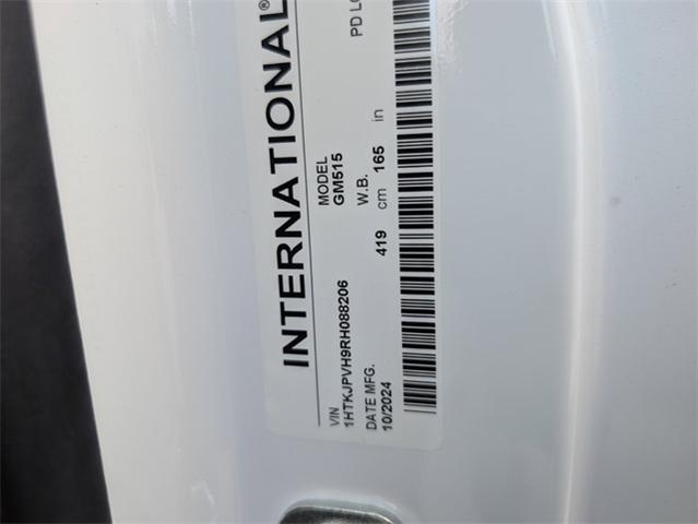 2024 Chevrolet Silverado Chassis Cab Vehicle Photo in ENGLEWOOD, CO 80113-6708