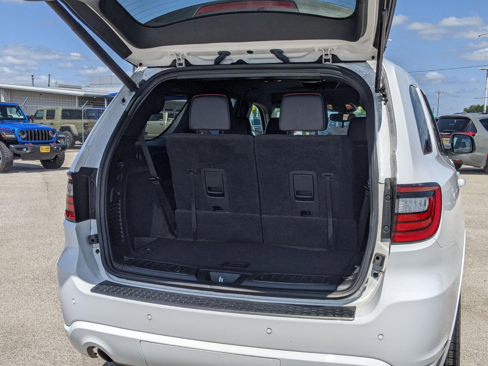 2022 Dodge Durango Vehicle Photo in Seguin, TX 78155