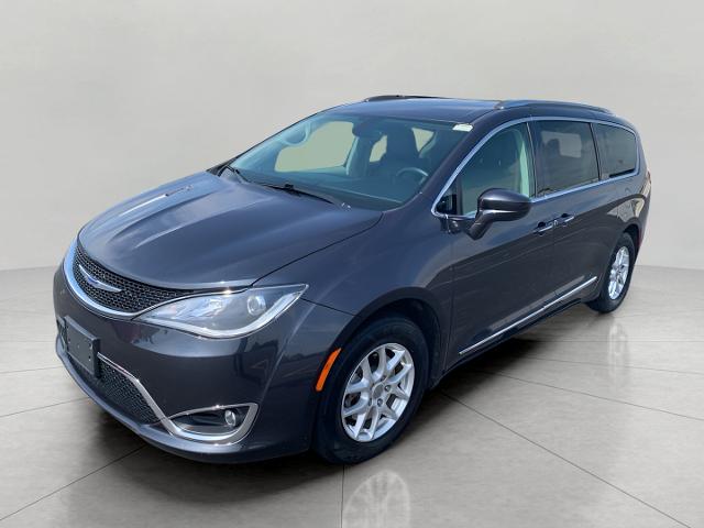 2020 Chrysler Pacifica Vehicle Photo in GREEN BAY, WI 54304-5303