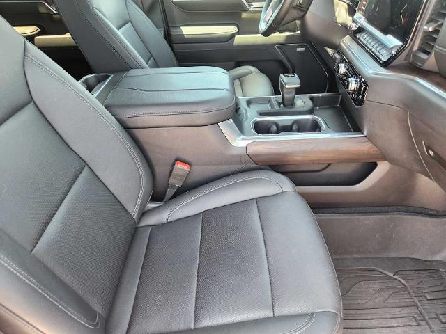 2023 GMC Sierra 1500 Vehicle Photo in DENTON, TX 76210-9321