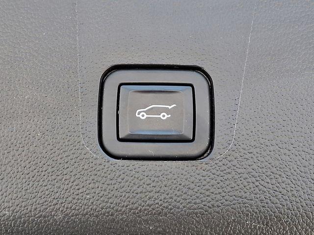 2023 Chevrolet Traverse Vehicle Photo in PAWLING, NY 12564-3219
