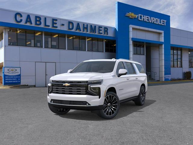 2025 Chevrolet Suburban Vehicle Photo in KANSAS CITY, MO 64114-4502