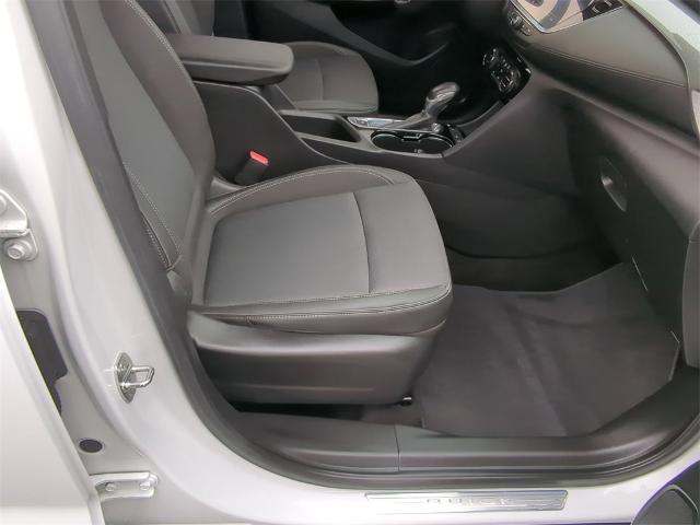 2022 Buick Encore GX Vehicle Photo in ALBERTVILLE, AL 35950-0246